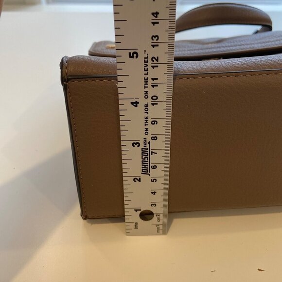 Dune London Taupe Quilted VeganLeather Handbag Chain Attached mini wallet & Gold - Picture 12 of 15